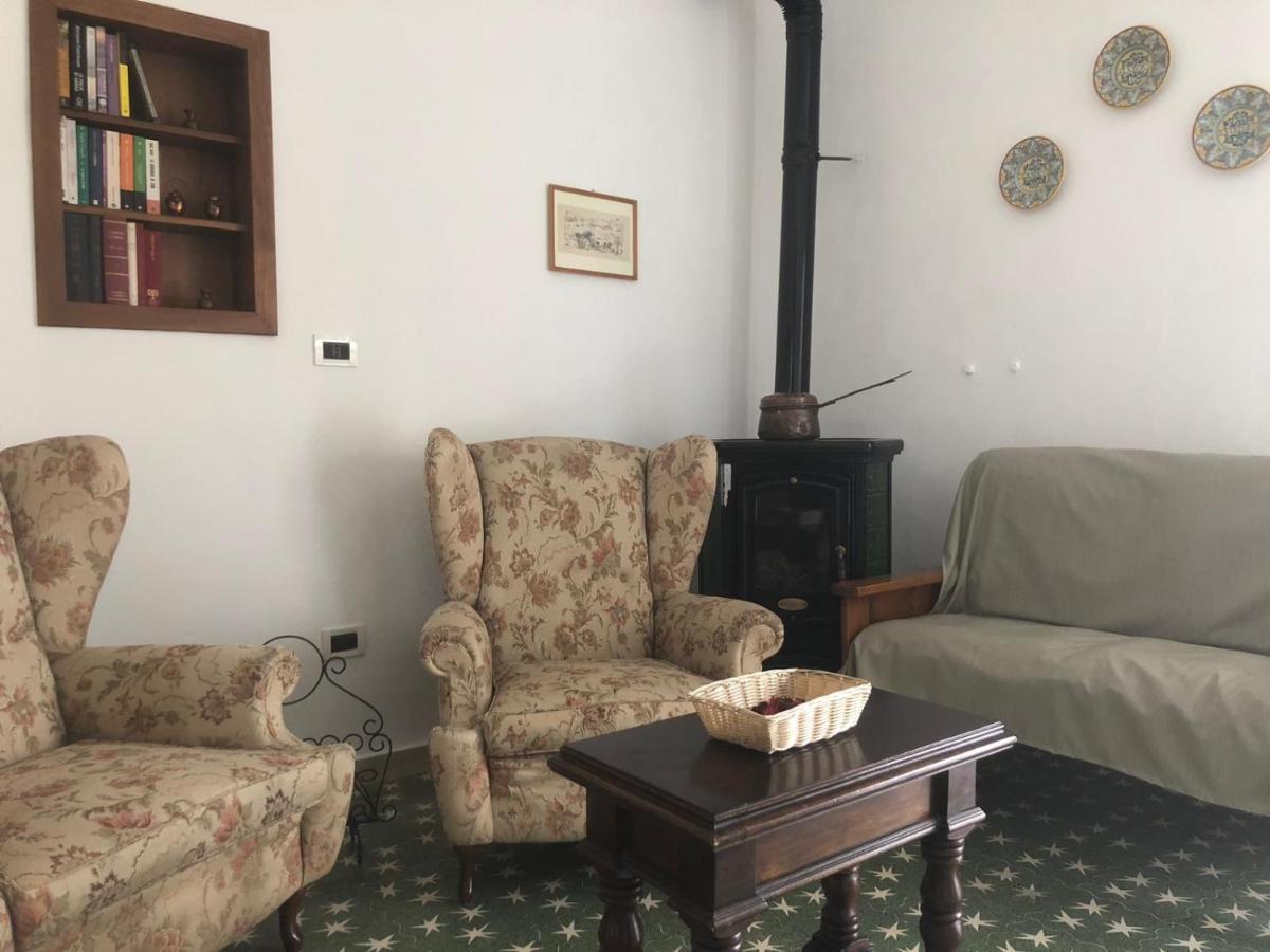 Palazzo Azelio B&B Кастильоне-дель-Лаго Экстерьер фото